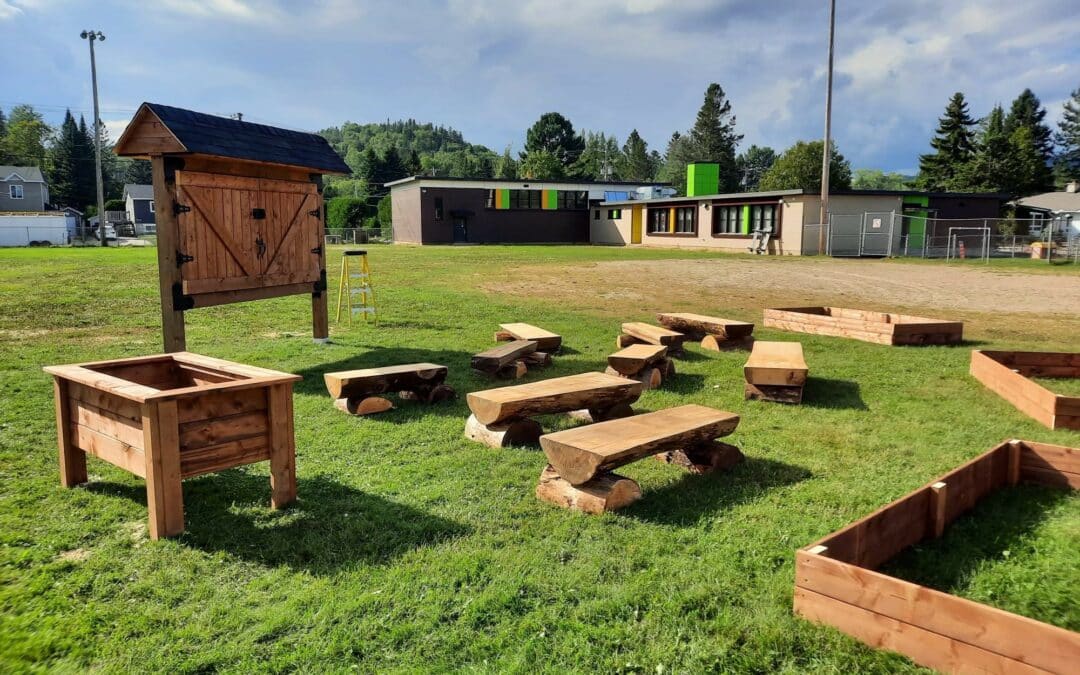 Une nouvelle classe extérieure à l’école Au-Coeur-de-la-Nature