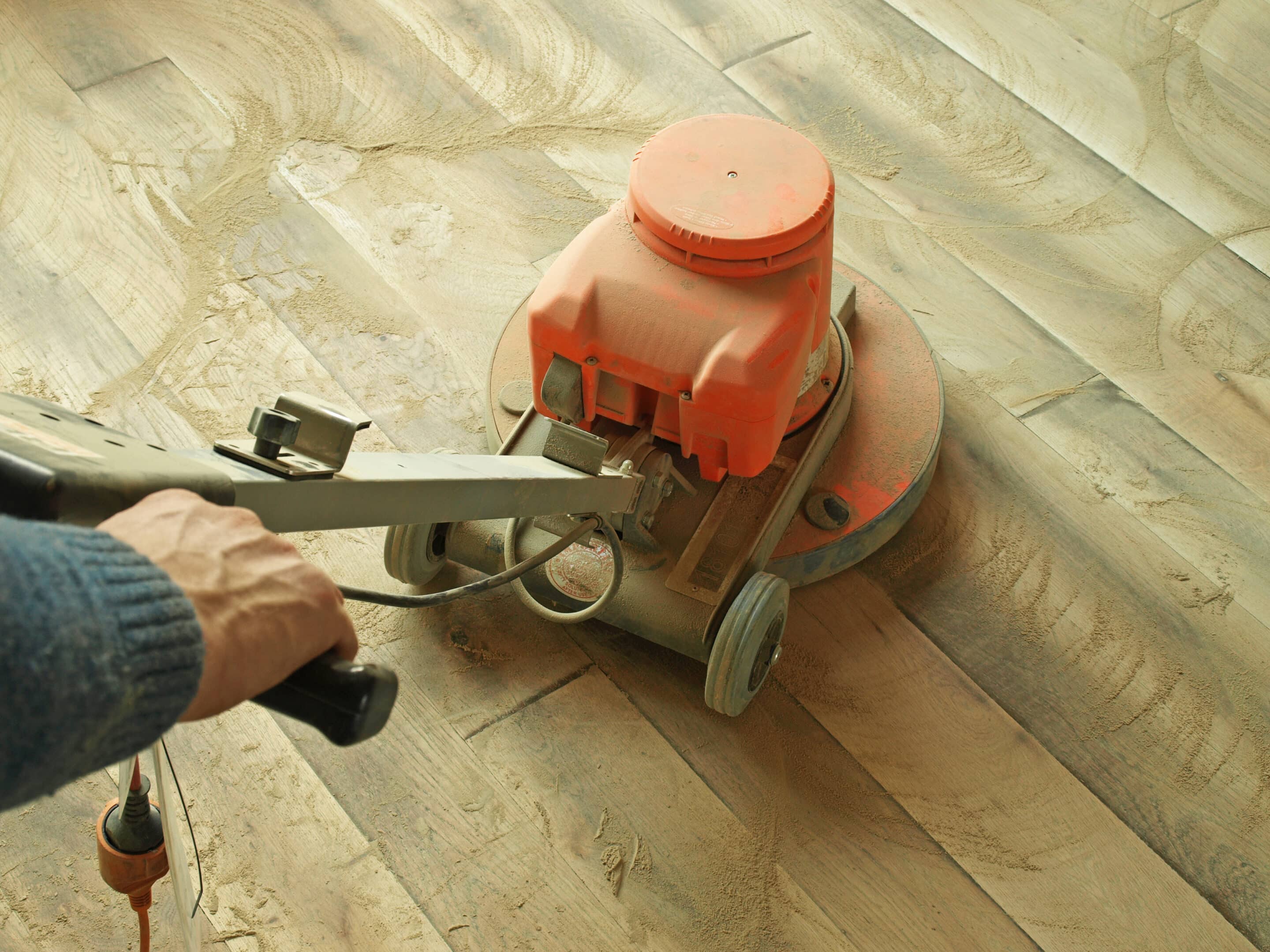 5 erreurs à éviter lors du sablage de plancher de bois
